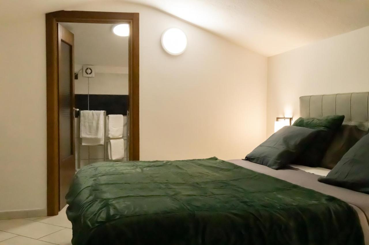 Locanda Del Buongustaio Каляри Екстериор снимка